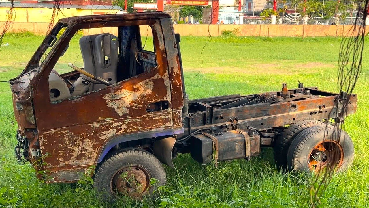 Genius Boy Restores Old Dump Truck After 36 Years of Abandonment - Resurrecting a Rusty Legend