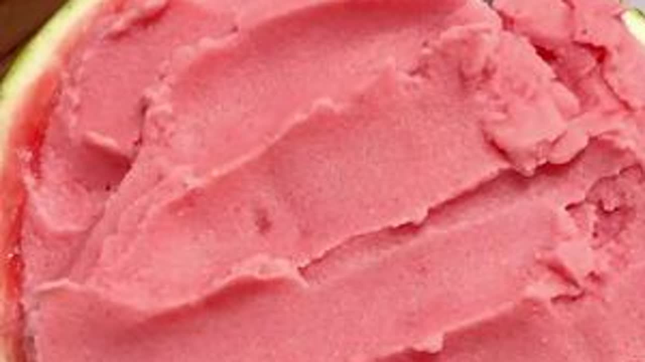 西瓜最好吃的八种神仙做法#在家做甜品 #甜品治愈一切 #吃了甜食会开心 #美食分享 #西瓜