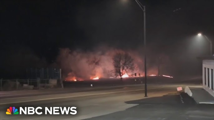 It Was Getting Hard To Breathe Texas Couple Recalls Massive Wildfire