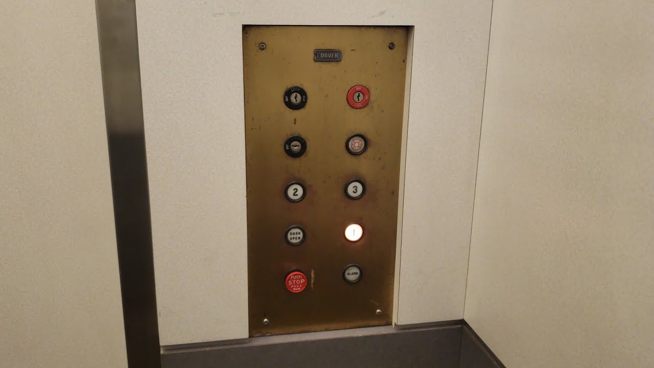 Vintage Dover Hydraulic Elevator Ohio Savings Bank Building, Rocky