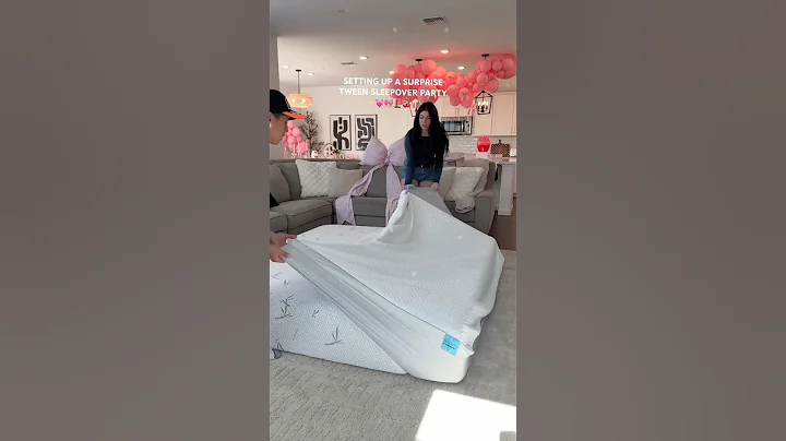 SETTING UP A SURPRISE TWEEN SLEEPOVER PARTY ✨💓🎀💄🍒🍿