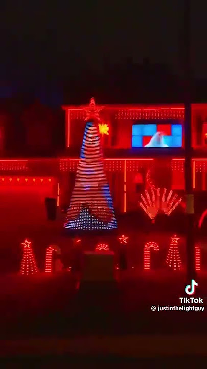 Chicken Song At Christmas#fyp#chistmas #funny#followme
