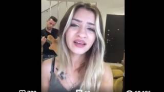 Feride Hilal Akın - Saçma Sapan
