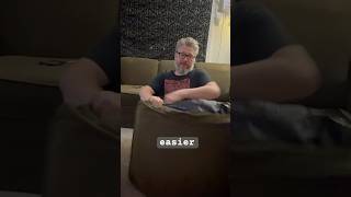 “Couch Hack: The Trash Bag Trick You’ll Wish You Knew Sooner”