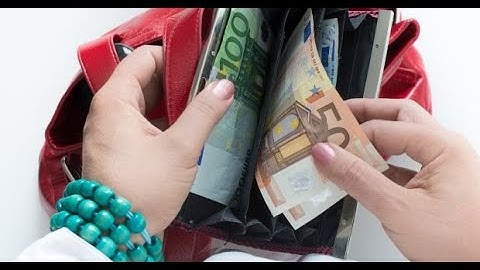 Irish consumer sentiment improves slightly in July