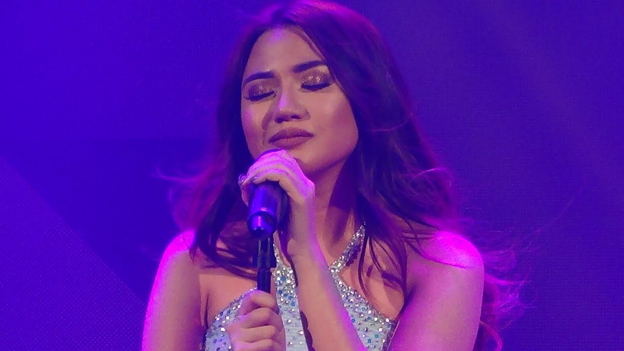 MORISSETTE AMON - Fly Like A Bird (Morissette at The Music Museum) Mariah Carey Cover