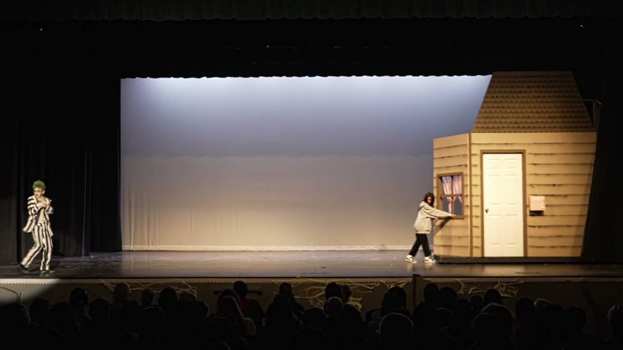 Beetlejuice Jr. Calle Mayor Middle School Night 3