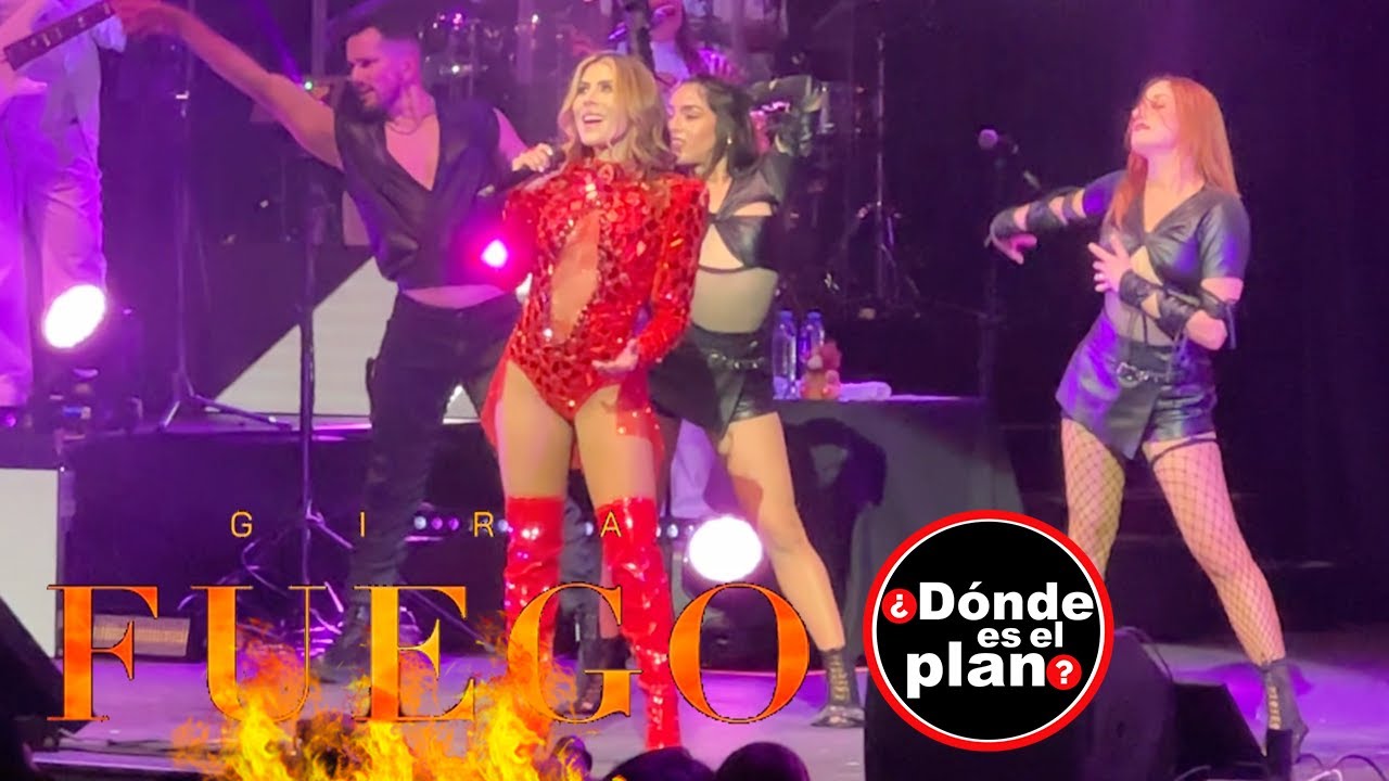 María León y Yahir | Gira Fuego en el Teatro Metropólitan | Medley Selena