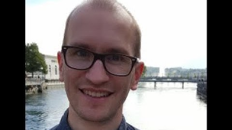 Julian Sonner. Signatures of Chaos and the structure of eigenstates in holography