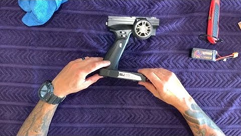 FlySky GT3b Transmitter Battery Mod ! 3s lipo Part 1