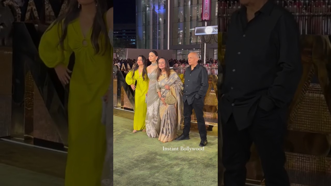Alia Bhatt with Family at 