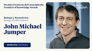 Interview with John Jumper, winner of the 15th Frontiers of Knowledge Award in Biomedicine
The BBVA Foundation Frontiers of Knowledge Award in Biology and Biomedicine has gone in this fifteenth edition to David Baker, Demis Hassabis and John Jumper for their contributions to the use of artificial intelligence for the accurate prediction of the three-dimensional structure of proteins, an advance with huge biomedical potential for the development of new treatments against multiple conditions. Interview with John Jumper, winner of the 15th Frontiers of Knowledge Award in Biomedicine