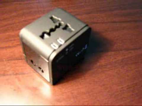 旅行转换插座AMP148AA1