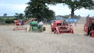 2 MF 735, MF 830, BM Volvo & Allis Chalmers Combines