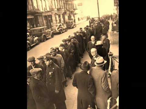 De kleine man.Louis Davids.Lied uit de revue "Lach en vergeet"1929. Edited  by Marino van Wakeren.