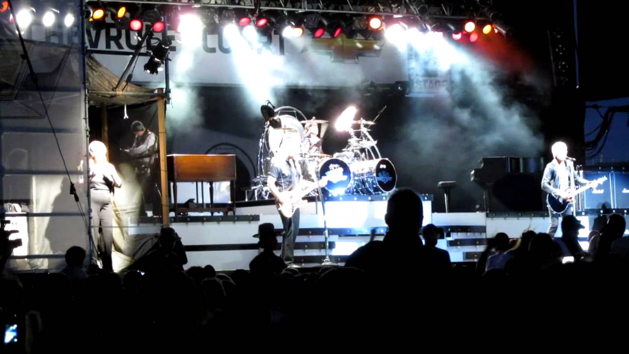 REO Speedwagon "Don't Let Him Go" Live (HD) 2011 NYS Fair