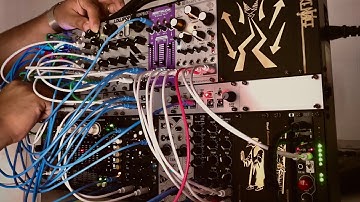 i ran out of patch cables on this basic ring mod patch