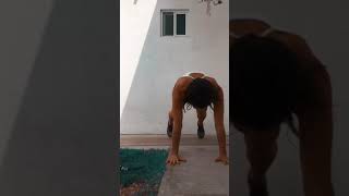 Sprawl Frog Kick