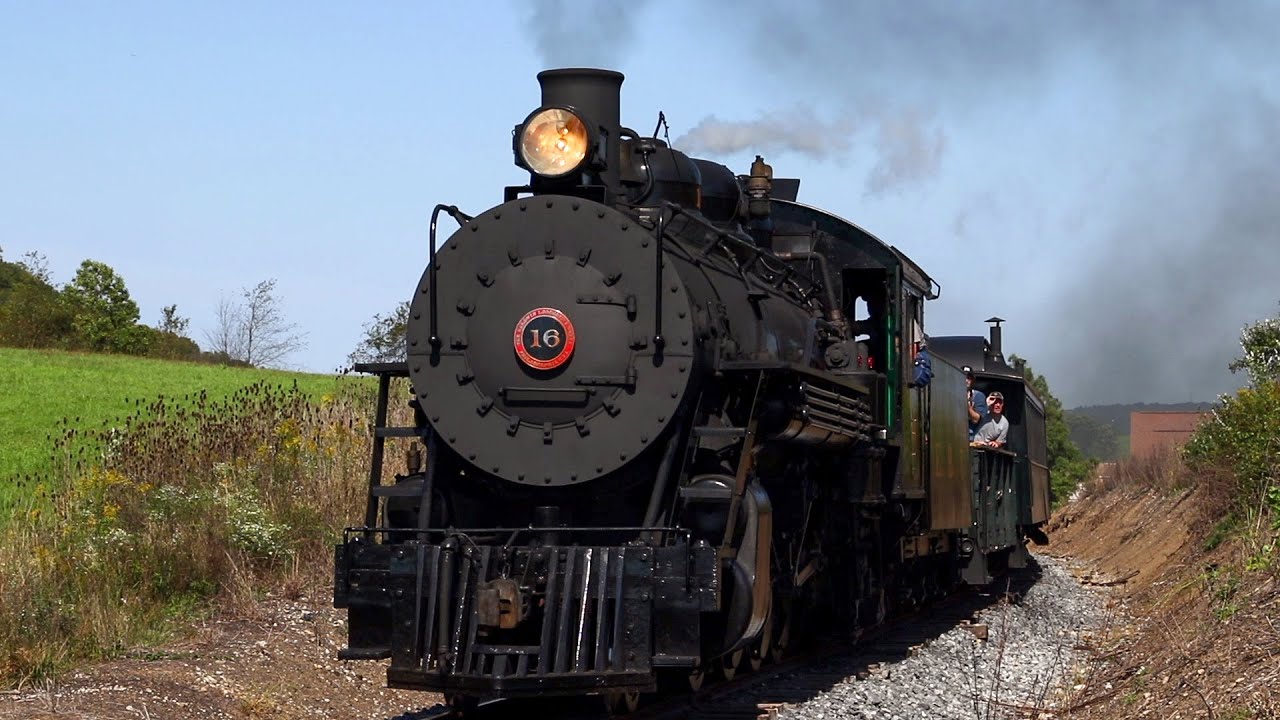 The East Broad Top Railroad: Autumn in the Aughwick Valley