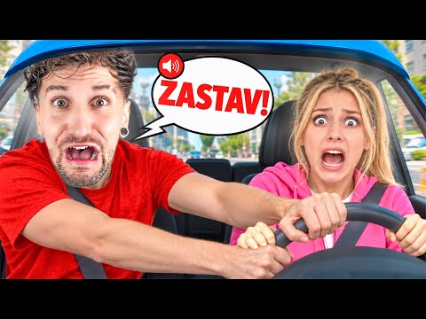UČÍM SVOJÍ SESTRU ŘÍDIT... skoro jsem to ztratil