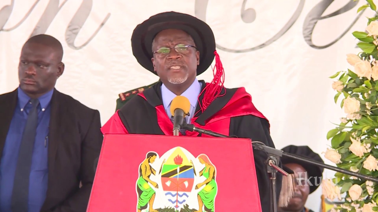 HOTUBA YA MHE.  RAIS DKT JOHN POMBE MAGUFULI KATIKA MAHAFALI YA 31 YA CHUO KIKUU HURIA