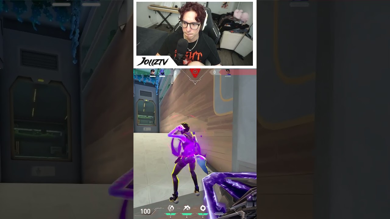 Knifing streamers in the new map Abyss