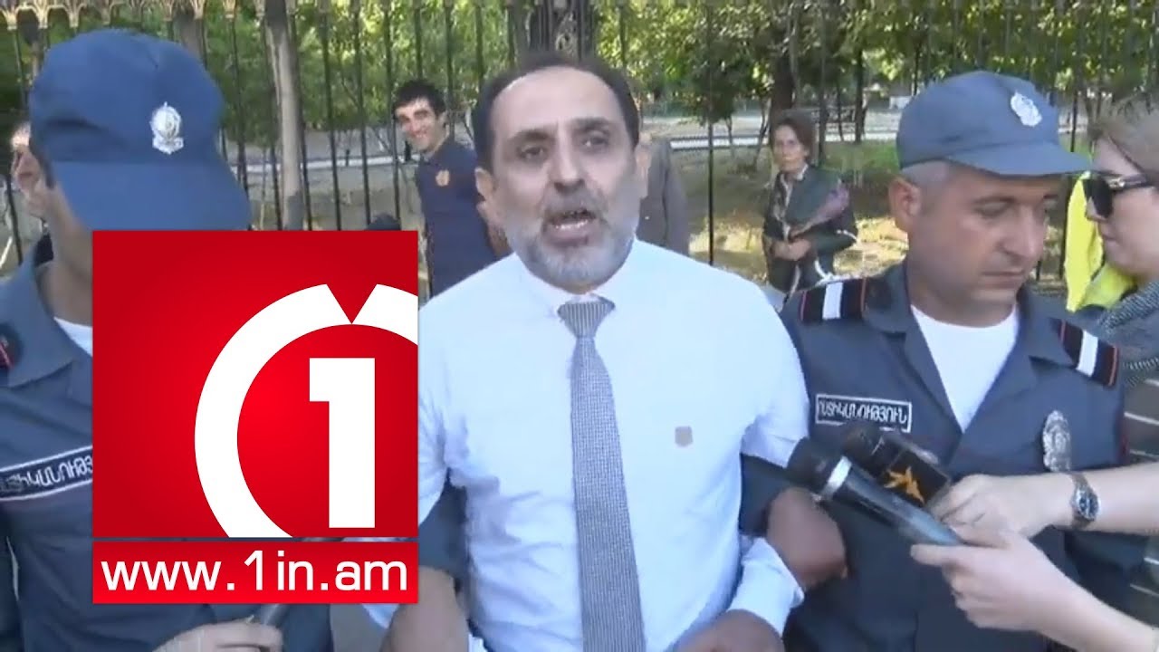 newspaper mockup Քացու տակ պետք է գցենք բոլորին՝ ովքեր հերոսներին տականք են ասում. Արամ Հարությունյան