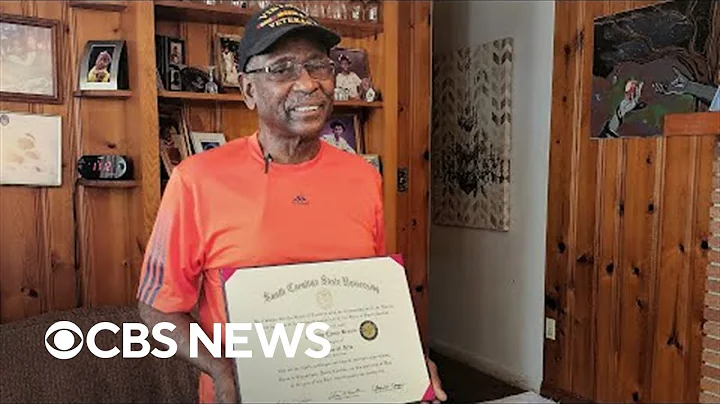 Veteran graduates college at 77 years old and writes a play - DayDayNews