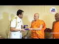 New Navy Commander Receives Blessings at Sri Maha Bodhi and Ruwanwelisaya