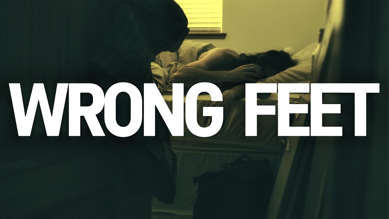 Obejrzyj The Castros - Wrong Feet Music Video w YouTube Obejrzyj The Castros - Wrong Feet Music Video w YouTube
