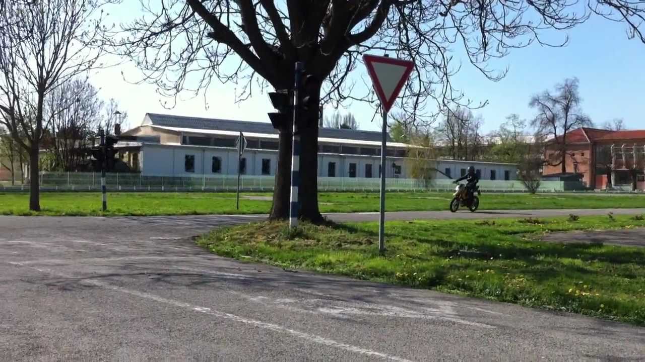 2011 Megelli 125m supermoto