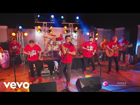 LA CUSPIDE - HOMENAJE VAYVEN