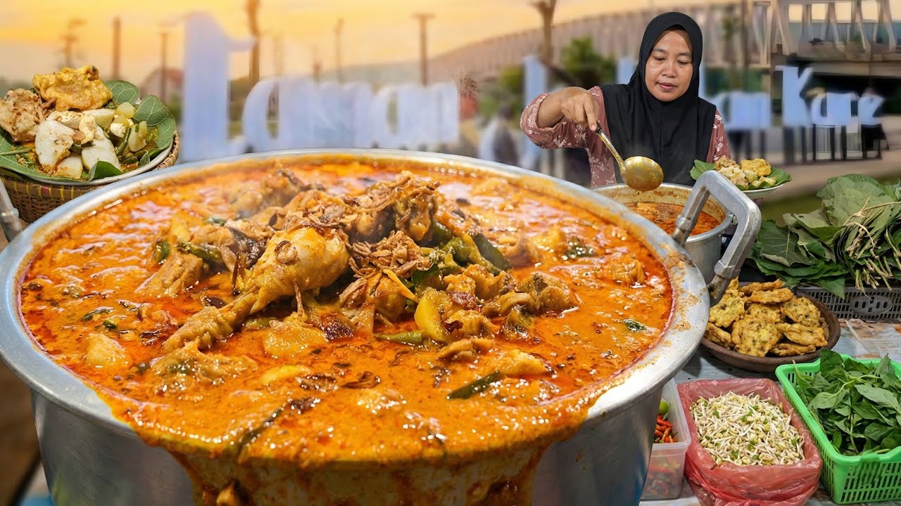 GILA!! JUALAN DI KOLONG JEMBATAN BENGAWAN SOLO, KARE AYAM INI DIANTRE RATUSAN ORANG TIAP HARI!!