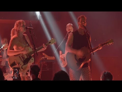 Smith & Thell - Year of the Young (Live in Paris 2024)