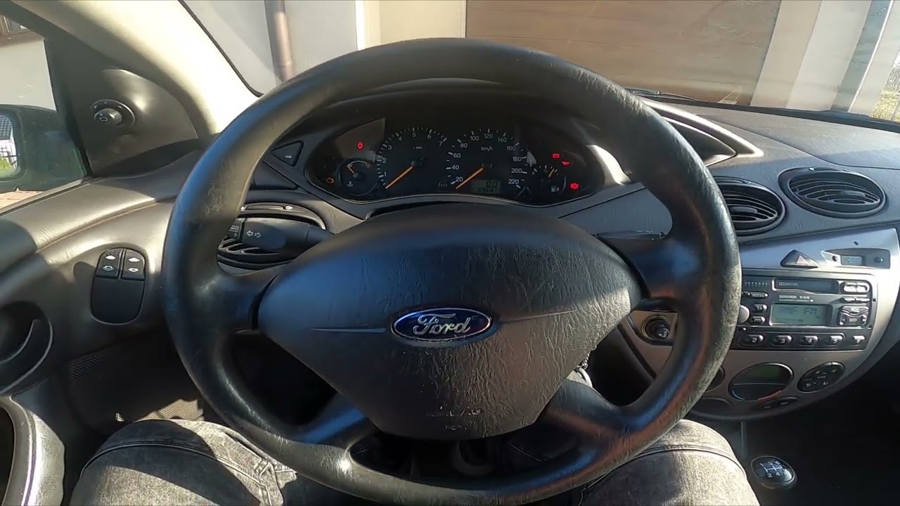 Ford Focus Mk1 doppel Din Radio Einbau Teil 1 