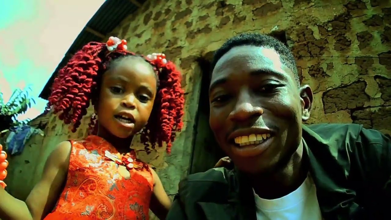 OutSide With My Little Miss 