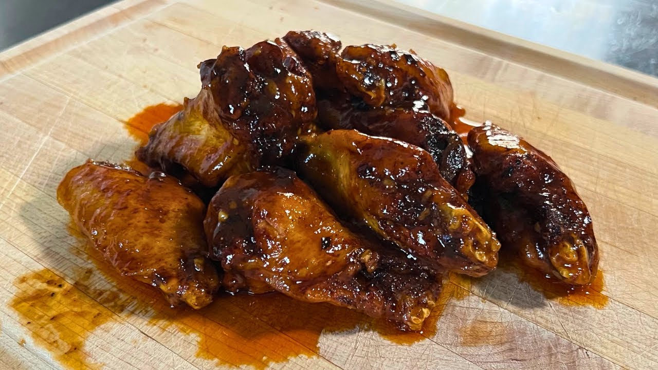 Hot Honey & Garlic Wings (You Won’t Believe the Flavor!)