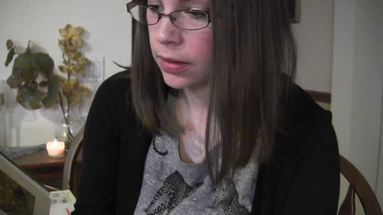 ASMR-урок по расслабляющим наземным млекопитающим (тихая речь + звуки книги)