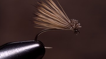 Tying in a Deer/Elk Hair Wing