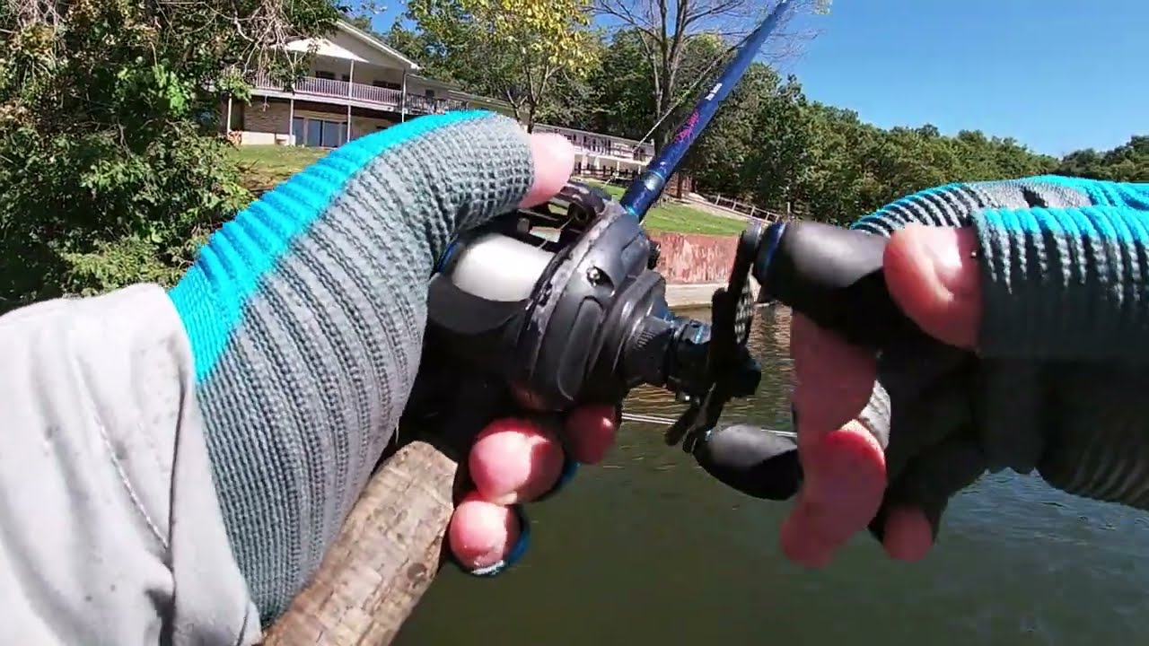 This Bass might be BIG! Lake of the Ozarks. YouTube