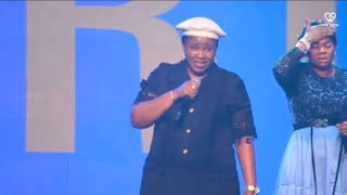 Pt 1|| Lilian Nneji Powerful Praise session at The New Church || MERCY || Thanksgiving 