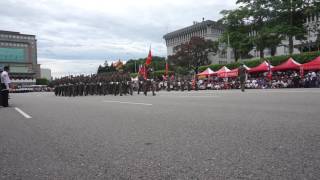 20160612五年級凱道閱兵踢正步part6