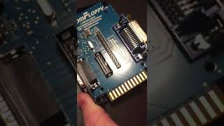 Quick installation video of the Zoom Floppy