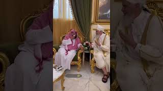 Sheikh Sudais hosted the Imam of Masjid Al Aqsa, Jerusalem at his guest house on Eid Al Fitr