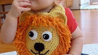 مريلة اطفال روعه بالكروشيه/a wonderful baby bib with crochet