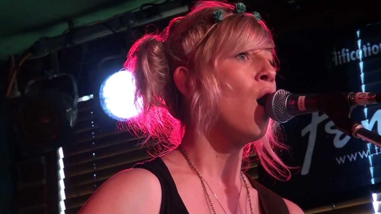 Ashleigh Dallas Rollin' Wind YouTube