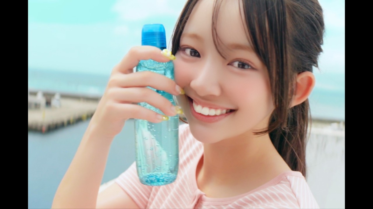Guarda Be my Girl「ラムネ」Official Music Video su YouTube Guarda Be my Girl「ラムネ」Official Music Video su YouTube