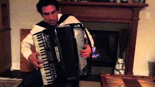 Elias Lammam on Microtonal Accordion Resimi