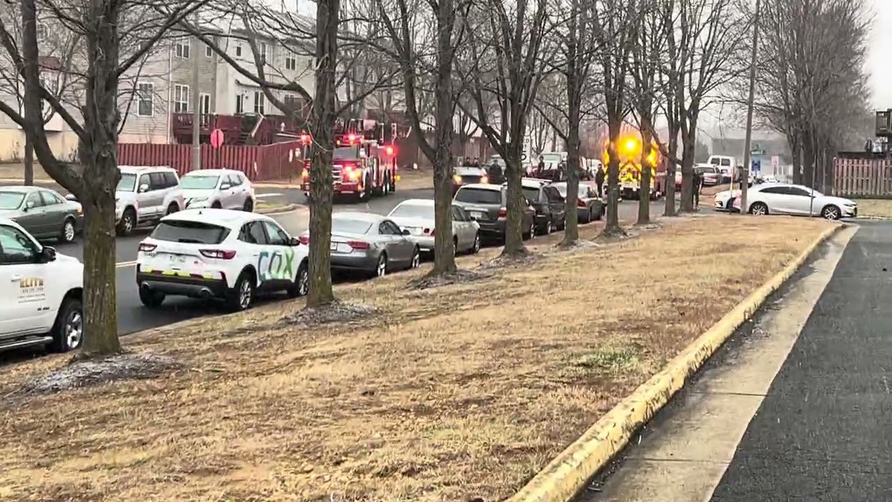 Multi-vehicle accident - Acadia drive - Dumfries, VA