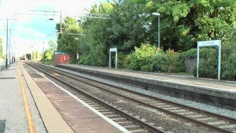 325s on 1S96, 16:26, Willesden PRDC - Shieldmuir RMT mail